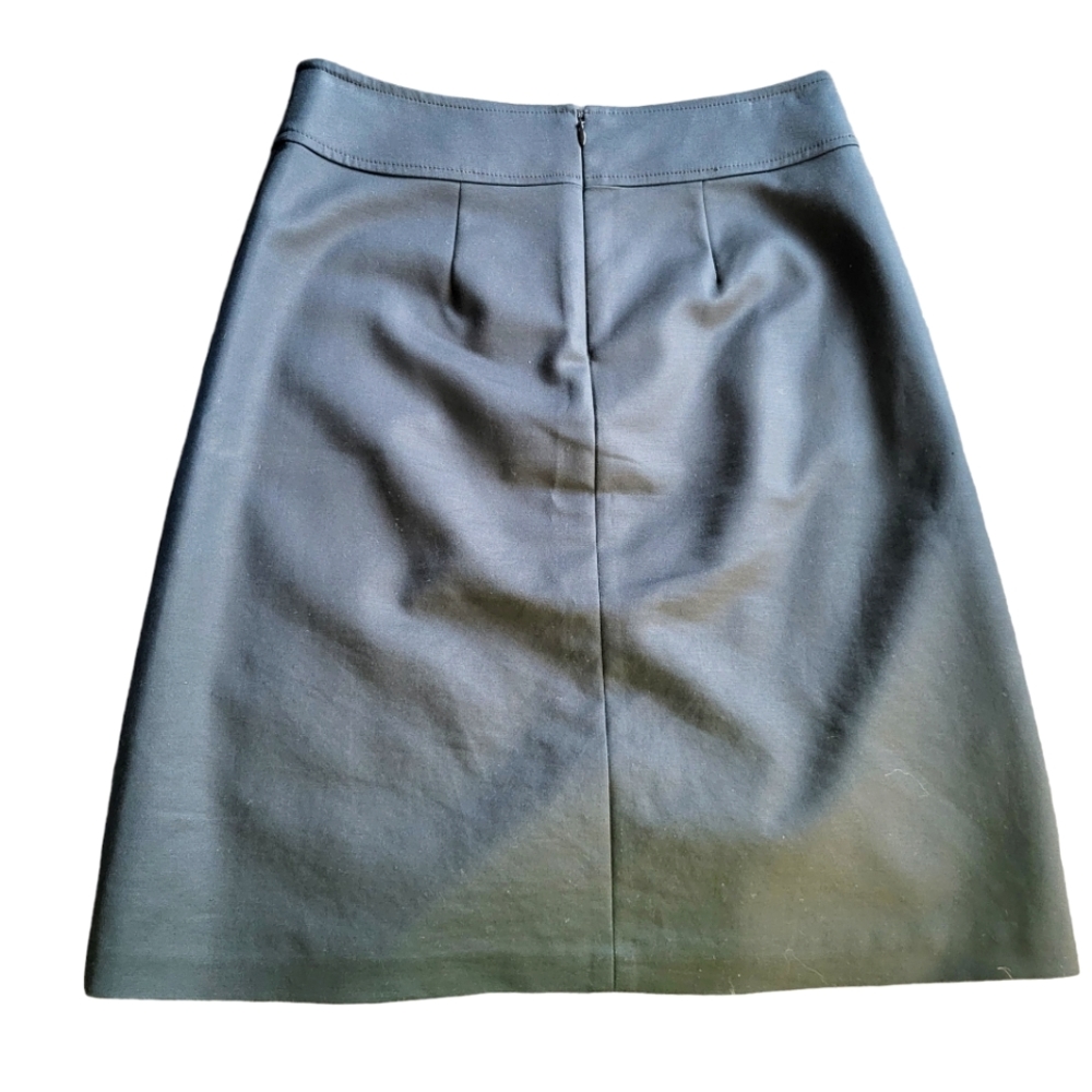 Banana Republic Black Skirt - Picture 2 of 4